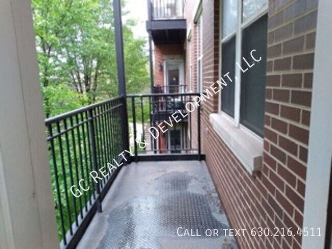 Building Photo - 1225 N Orleans-Unit 603