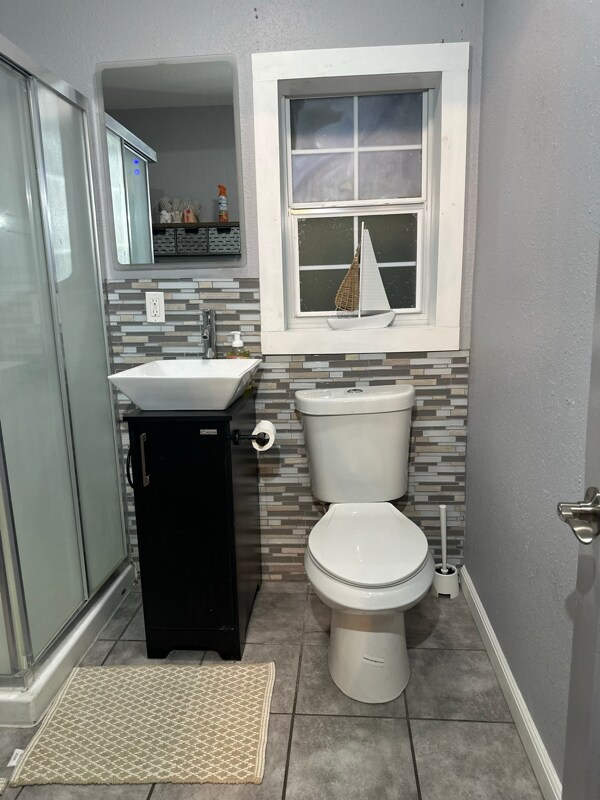 Building Photo - 622 Texan Trail