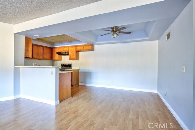 Building Photo - 3 Carriage Way