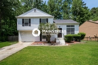 Building Photo - 3 Bedroom Pet-Friendly Home in Lithonia, GA with Main Street Renewal