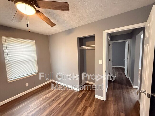 Building Photo - 4327 Larimore Ave