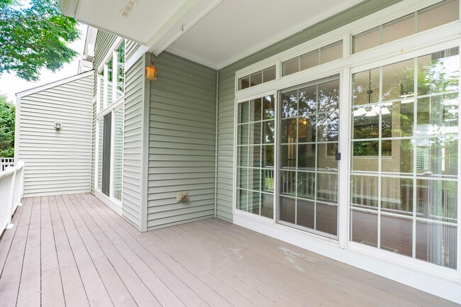Building Photo - 153 Orchards Pass