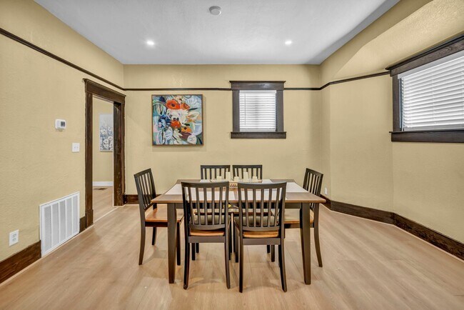 Building Photo - FULLY FURNISHED HISTORIC CHARMER BETWEEN UNR & DOWNTOWN – UTILITIES INCLUDED, MODERN UPGRADES, PR...