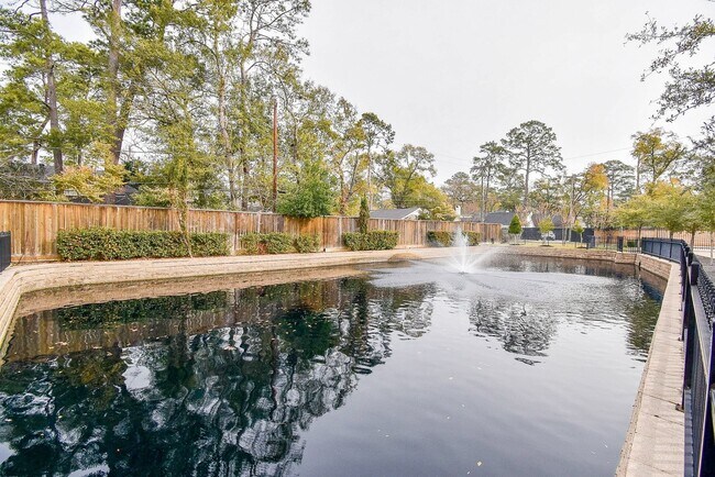 Building Photo - 810 Remington Glade Dr