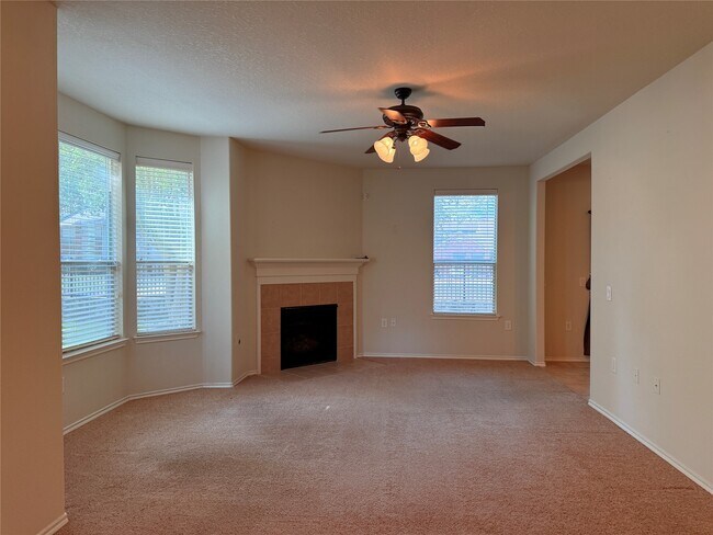 Building Photo - 13600 Breton Ridge St