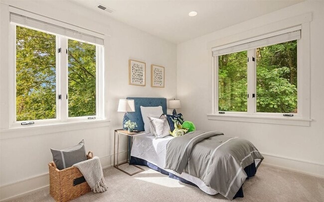 Building Photo - 4155 212th Way SE