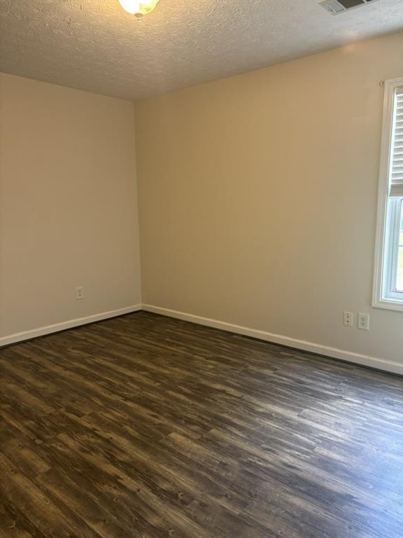 Building Photo - 438 Tannenhill Pl