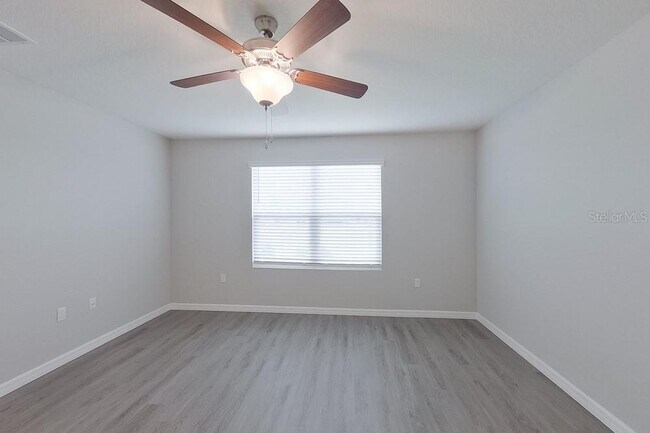 Building Photo - 4455 SW 85 Ln