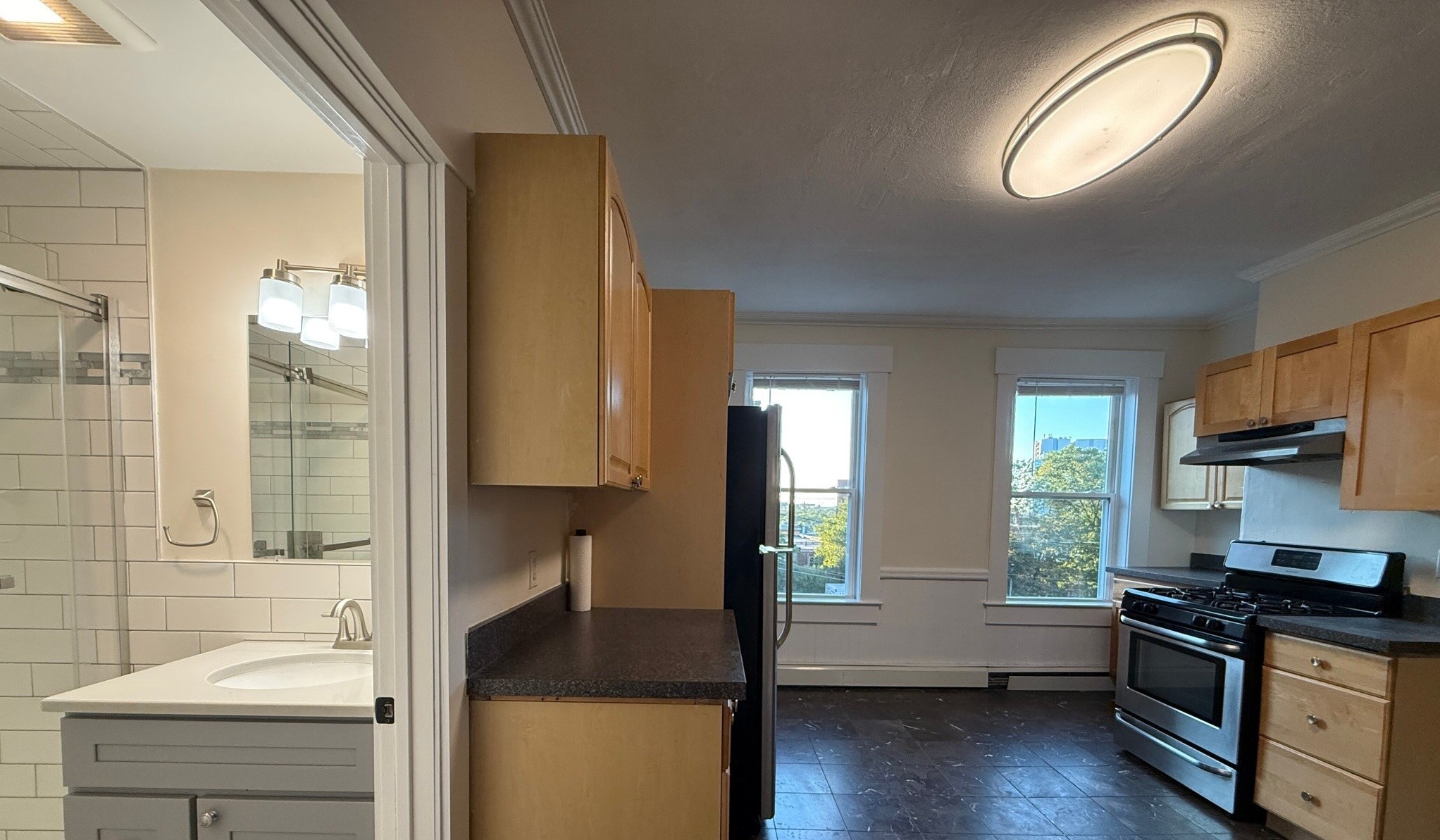 Building Photo - 34 Calumet St