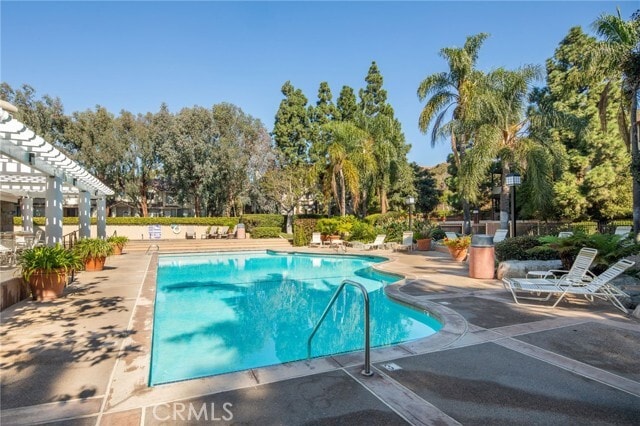 Building Photo - 2595 Plaza del Amo