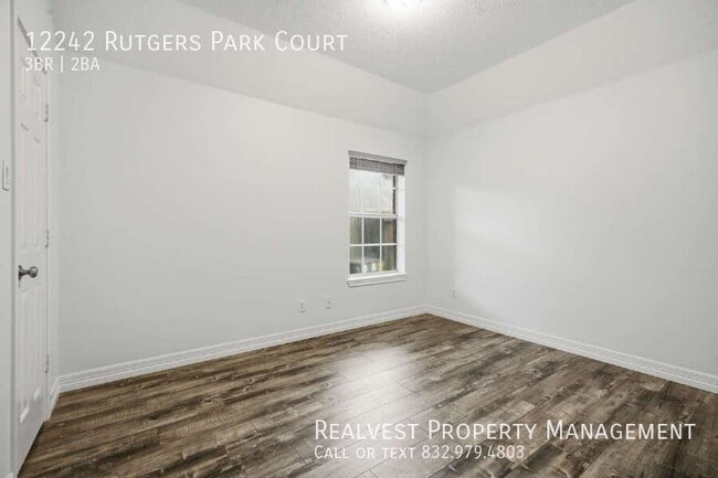 Building Photo - 12242 Rutgers Park Ct