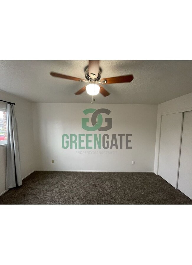 Building Photo - Spacious 4Bedroom 2Bath AVAILABLE NOW in Modesto!!