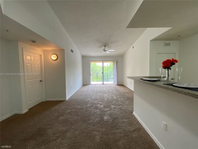 Building Photo - 2 br, 2 bath Condo - 2360 E Preserve Way 2...