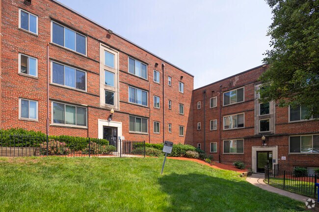 Front - Friendship Courts Apartments