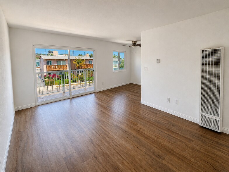 Building Photo - 25246 Bigelow Rd