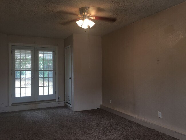 Building Photo - Beautiful Two Story in Prime Location!