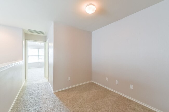 Building Photo - 6326 Veranda Green Trail
