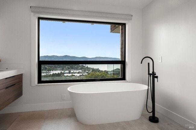 Building Photo - 45 Meadow Hill Dr