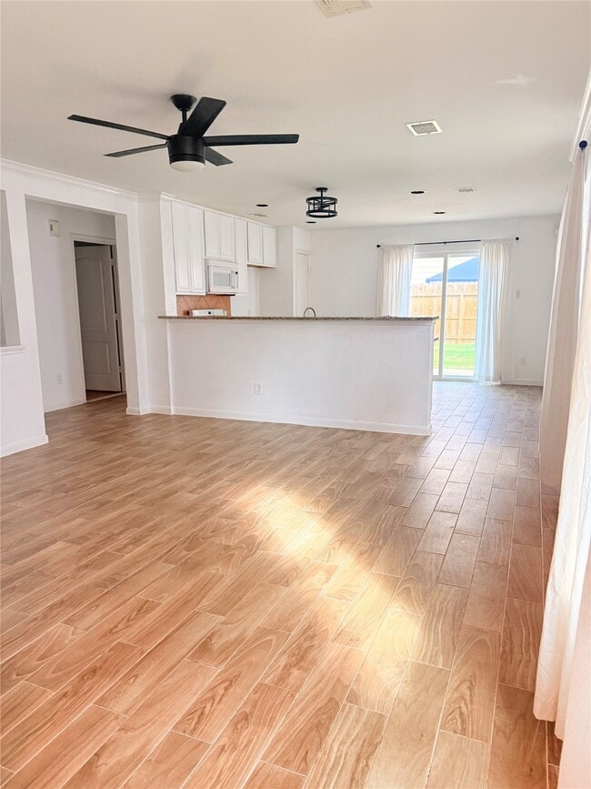 Building Photo - 2918 Beacon Grove St