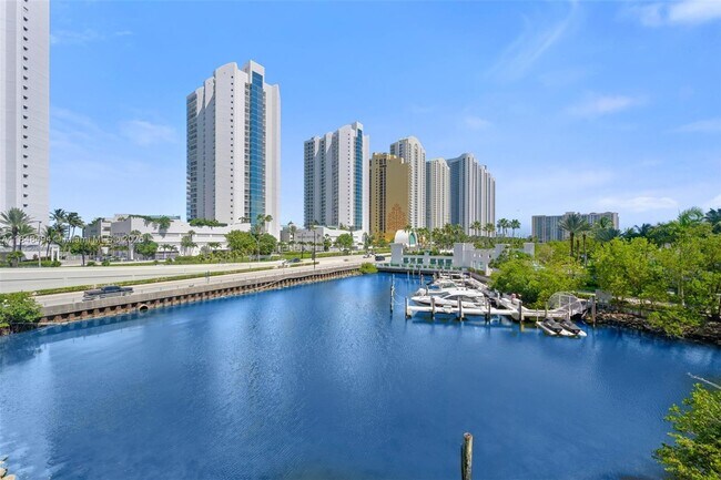 Building Photo - 150 Sunny Isles Blvd