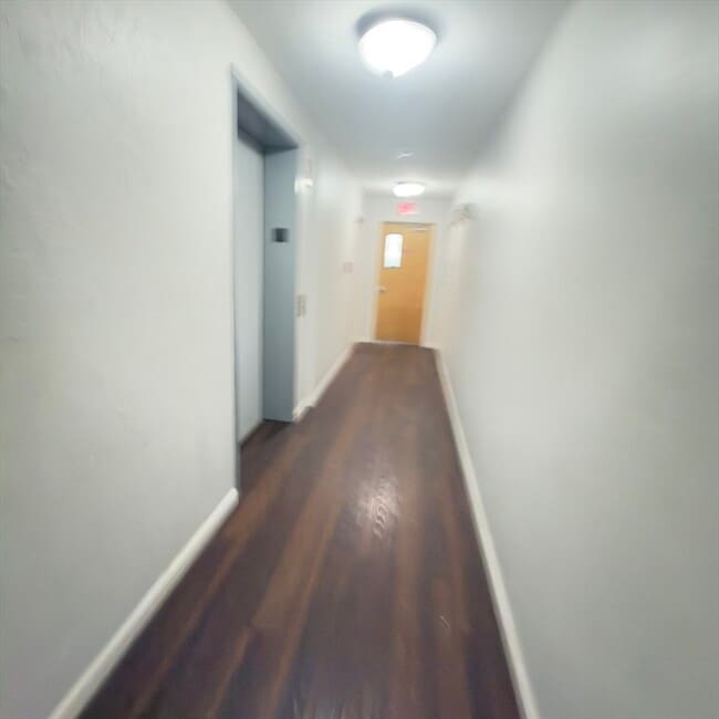 Building Photo - 44 Maria Ave