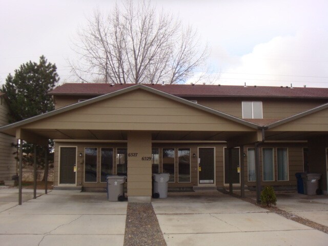 Building Photo - 6527 W Douglas St
