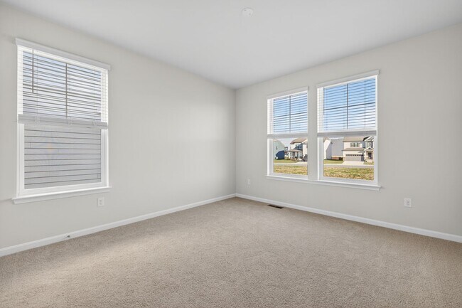 Building Photo - 462 Herringbone Wy