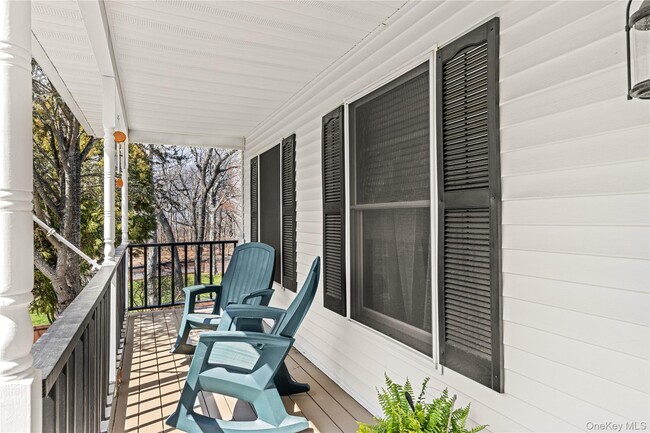 Building Photo - 52 Summit Dr