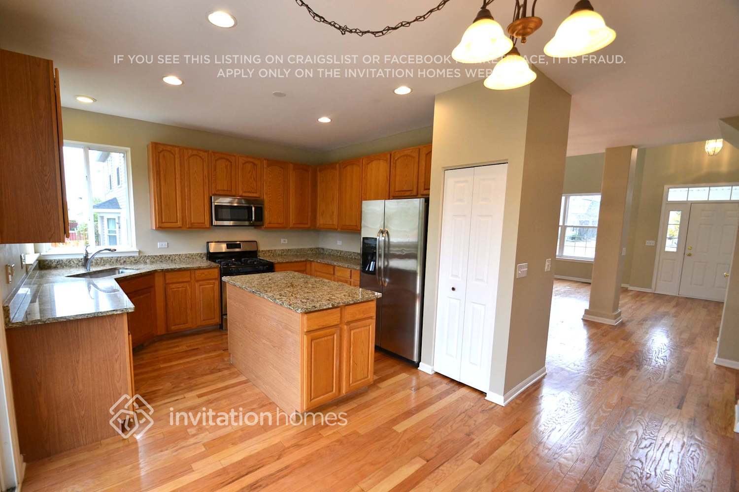 Building Photo - 2671 Rosehall Ln