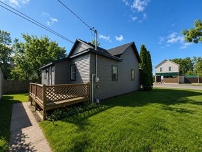 Building Photo - Click the “Apply Now” button or email wapmrentals@gmail.com for a prompt response.