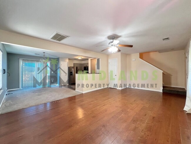 Building Photo - 168 Springway Dr