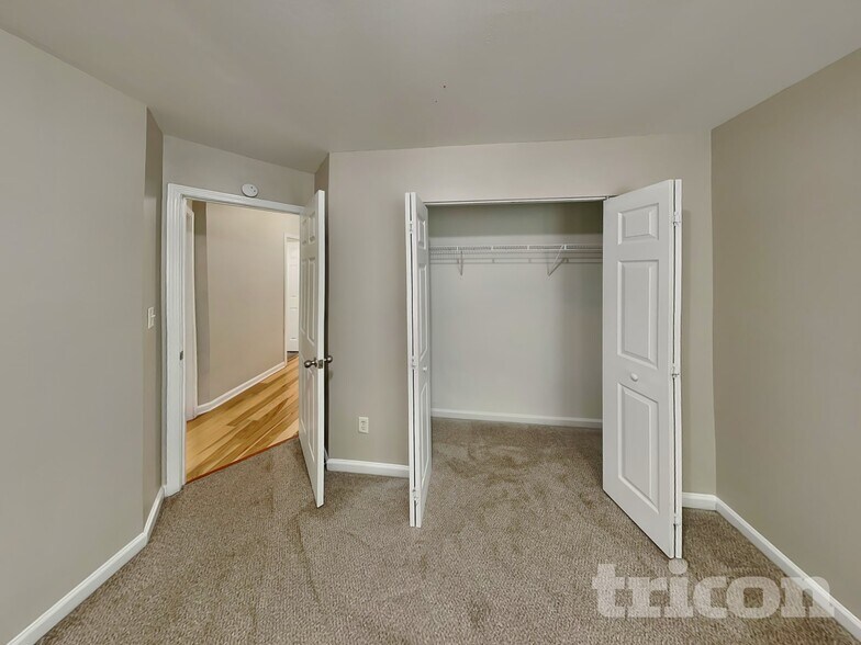 Building Photo - 708 Percevil Point