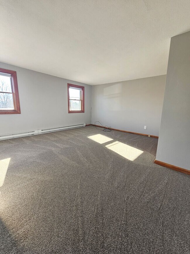 Building Photo - 12 South St