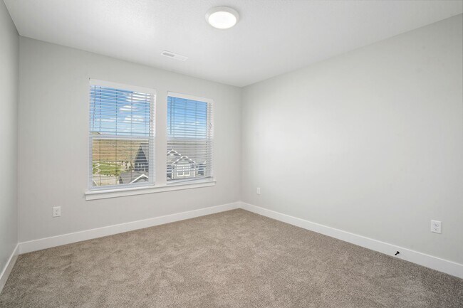 Building Photo - Pet-Friendly Upgraded 4-Bedroom Home with 3 Car Garage.