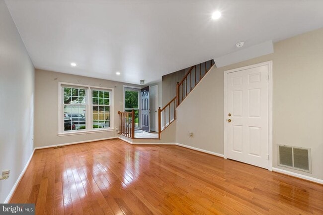 Building Photo - 6474 Brick Hearth Ct