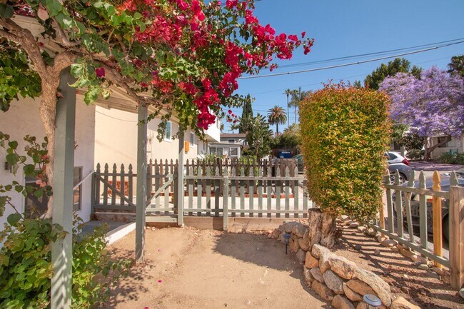 Building Photo - Charming Cottage Style Studio With Fenced in Yard in the Pocket of North Park + South Park