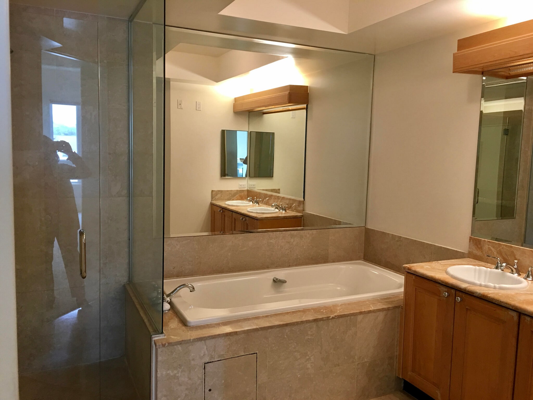 Building Photo - 12222 Wilshire Blvd