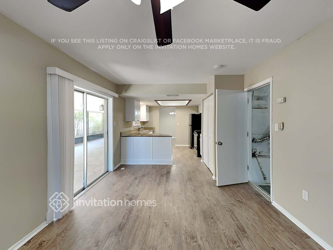 Building Photo - 3508 Kingswood Dr