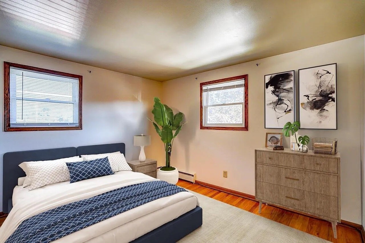 Building Photo - 1165 Petra Pl