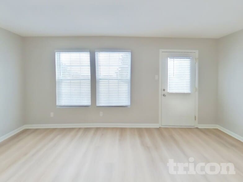 Building Photo - 9544 W Campfire Dr