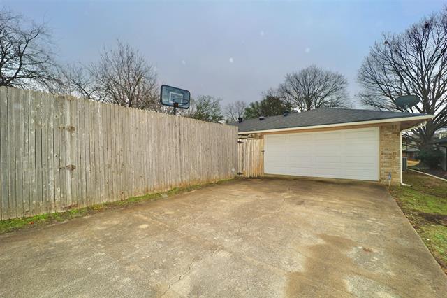 Building Photo - 4413 Ringgold Ln
