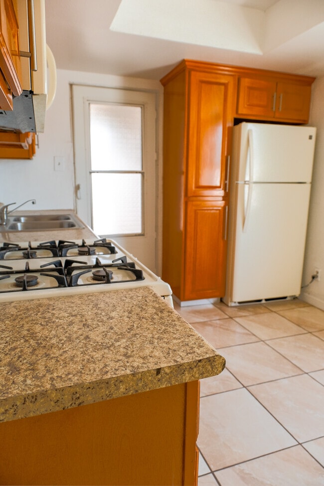 Building Photo - 8326 Verde Cir