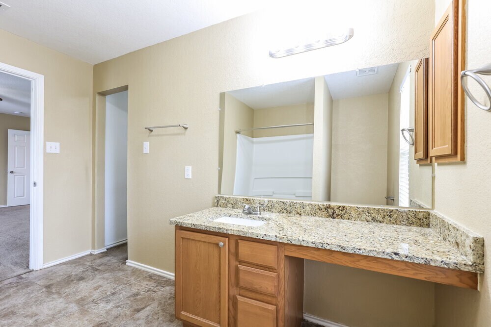 Building Photo - 9726 Amber Ledge