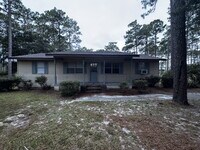 Building Photo - Home For Rent
