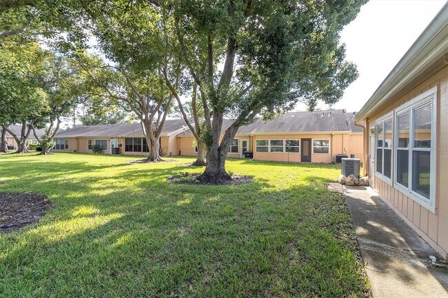 Building Photo - 4814 Grist Mill Cir