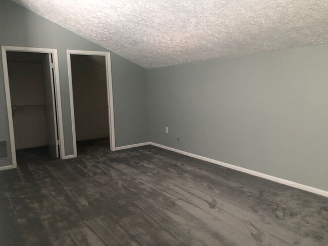 Building Photo - 2 Bedroom 2 Bathroom + loft luxury Condo f...
