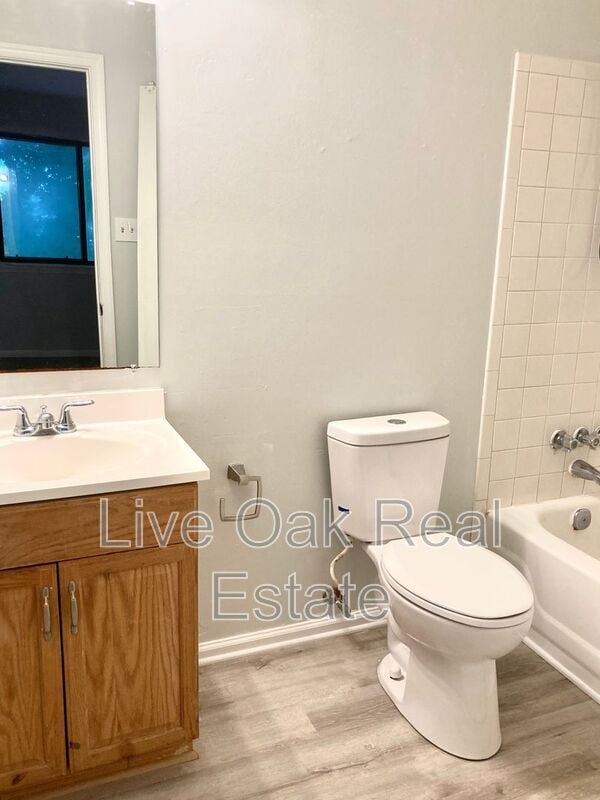 Building Photo - 241 Thalia Trace