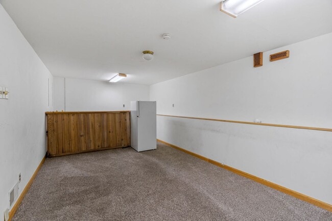 Building Photo - Your Timeless Haven in St. Paul for $2,599/month! $250 OFF 1st MONTH!