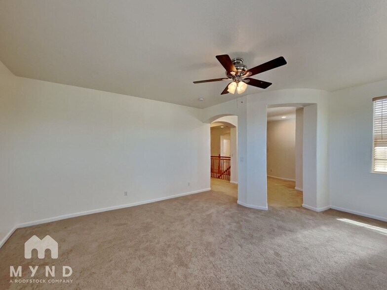 Building Photo - 9359 Lost Springs Ct