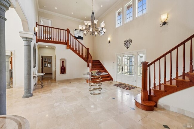 Building Photo - 1500 Longhorn Ln